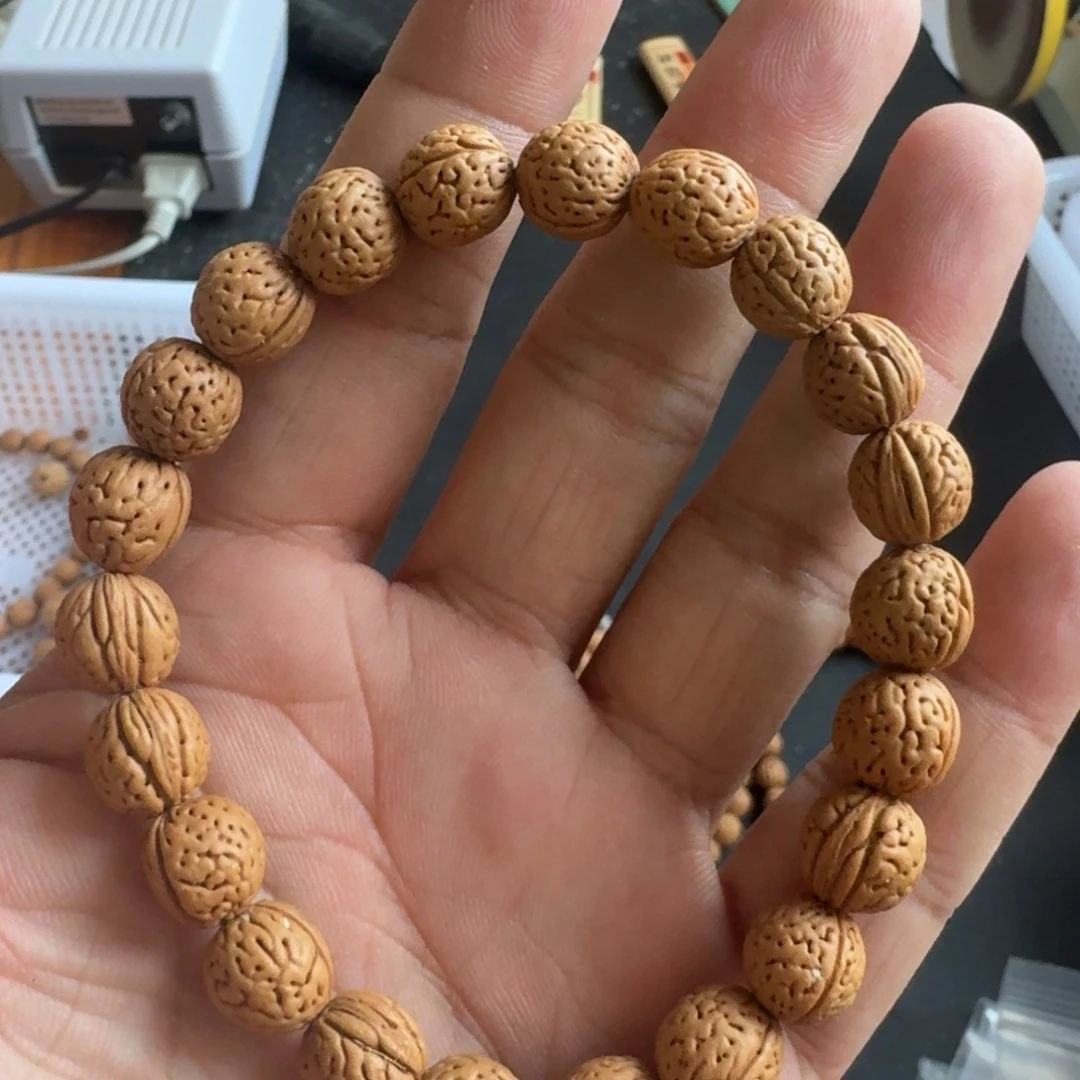 捣***狐小桃核手串小桃核