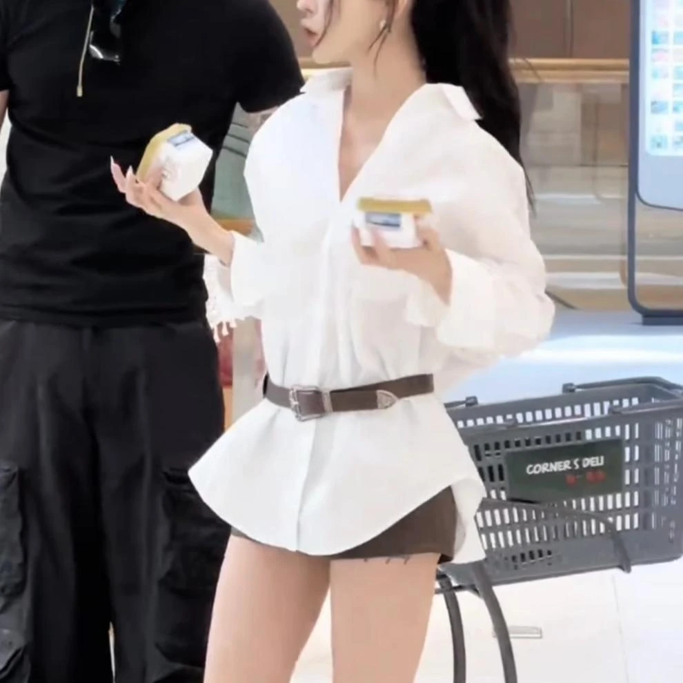 网红炸街时髦御姐高级感女装春季2025新款白色衬衫短裤两件套