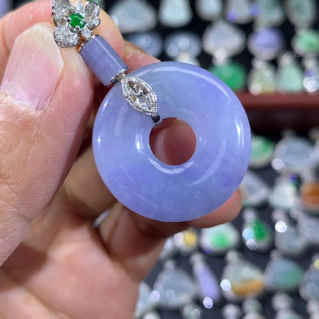 翡翠18K金镶嵌耳饰