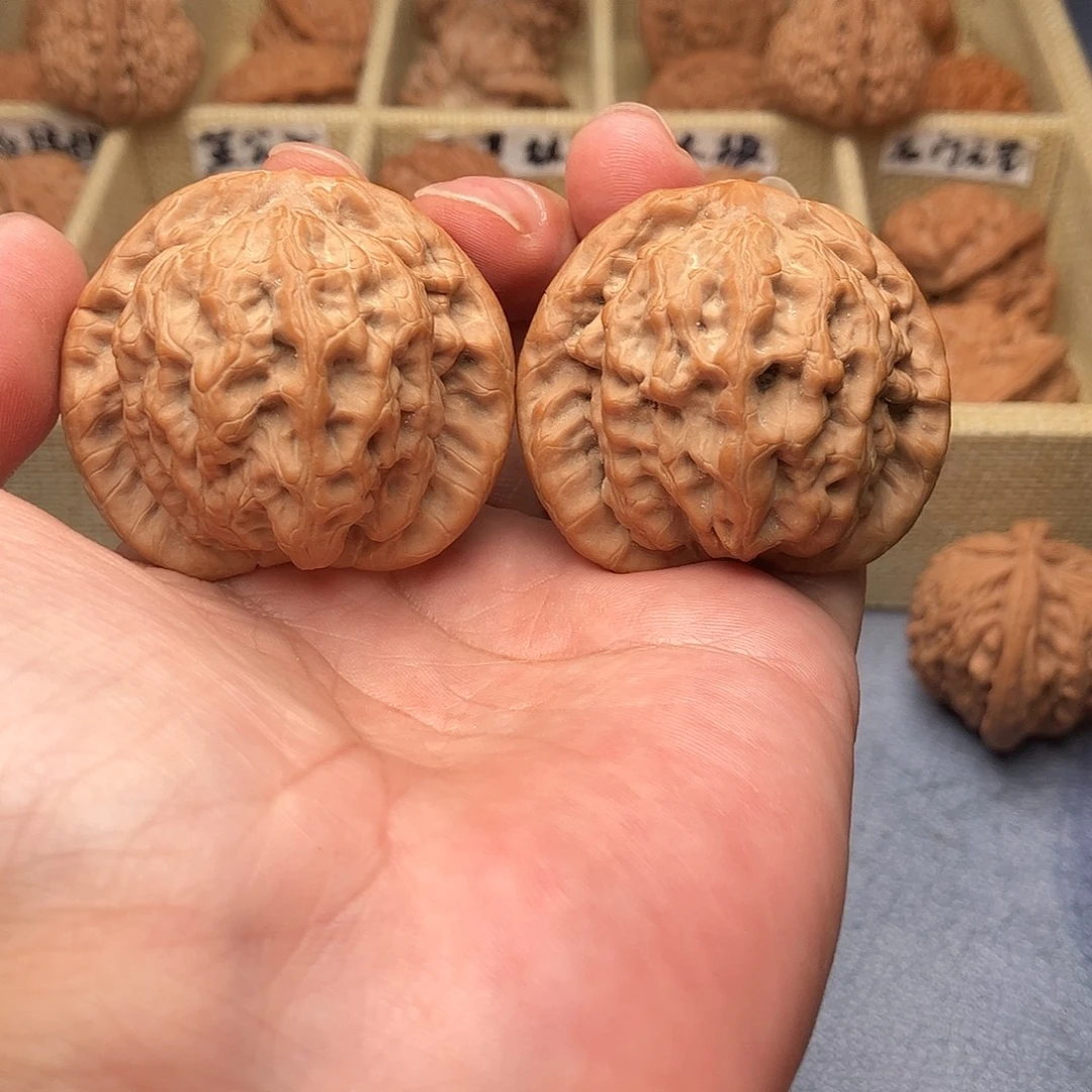 清***年把件文玩核桃金公子