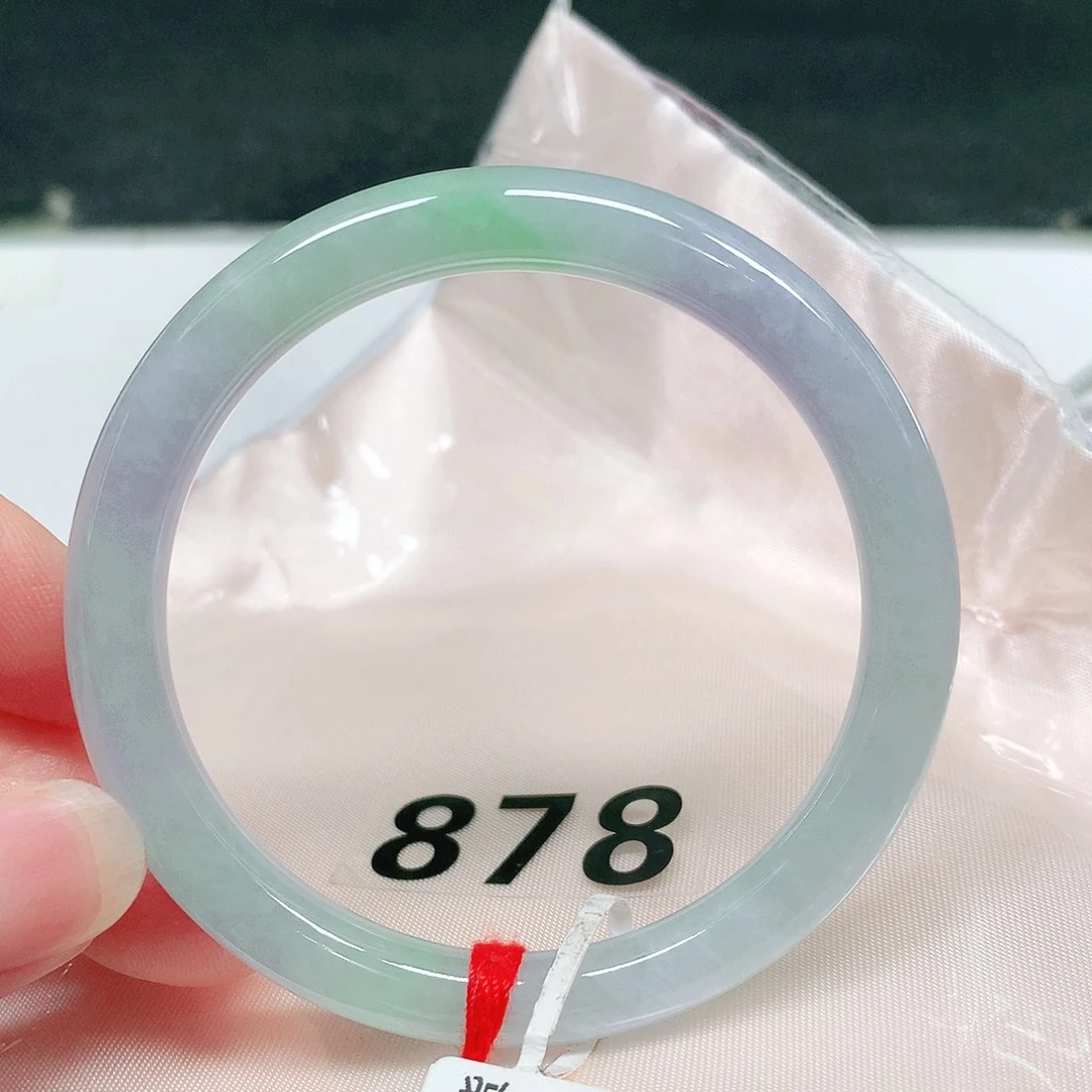 翡翠未镶嵌手镯（圆镯）13 号翡翠手镯