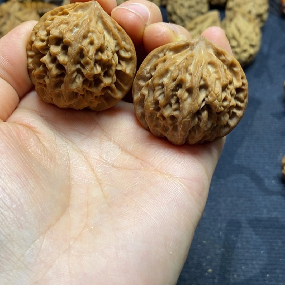 香***8文玩核桃吊坠小金豆38