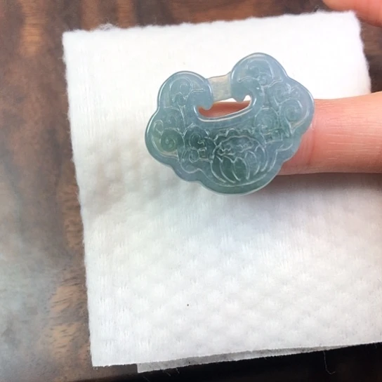 翡翠未镶嵌颈饰缅甸A货，每天下午1点半开播