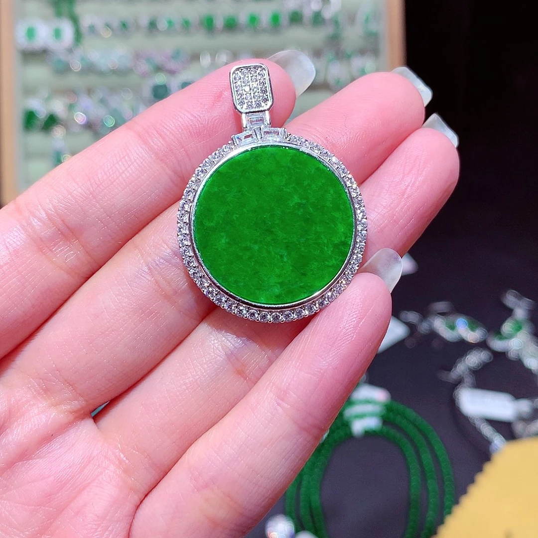 【闪购商品】翡翠吊坠(不含链)未镶嵌