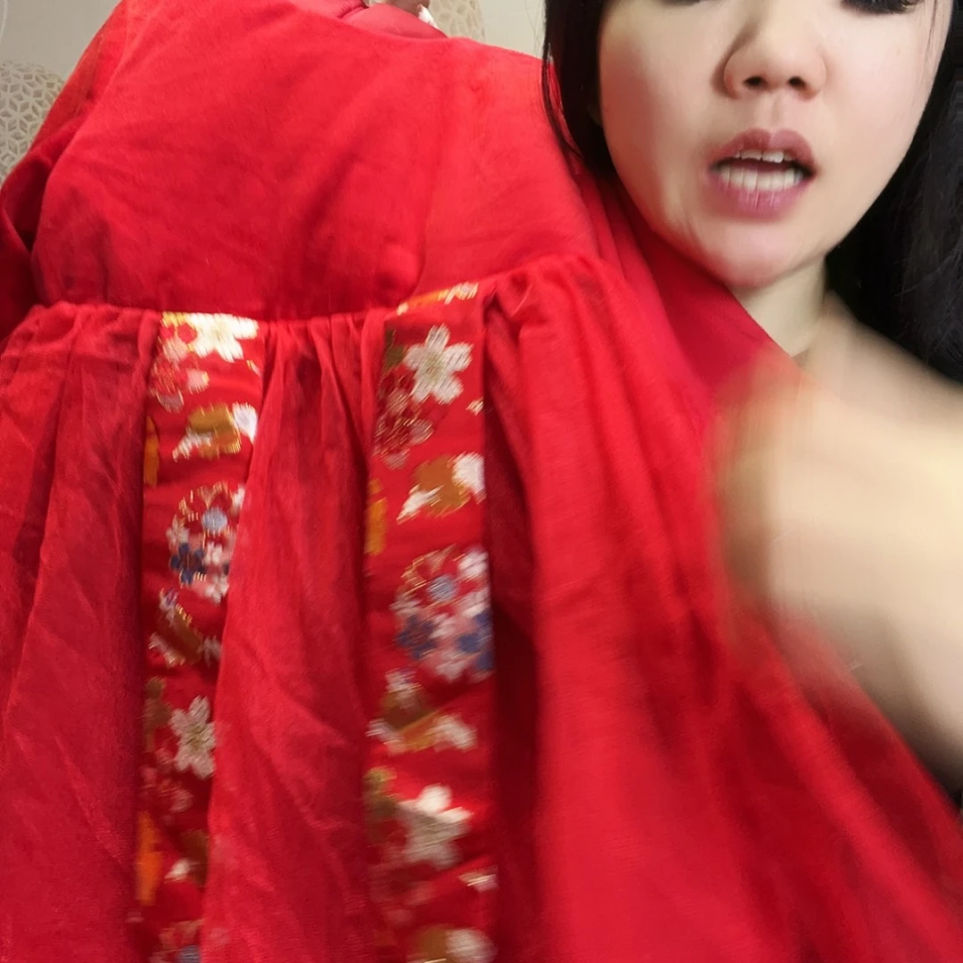 同意尽快寄咯模棱两可看看咯哦哦哦