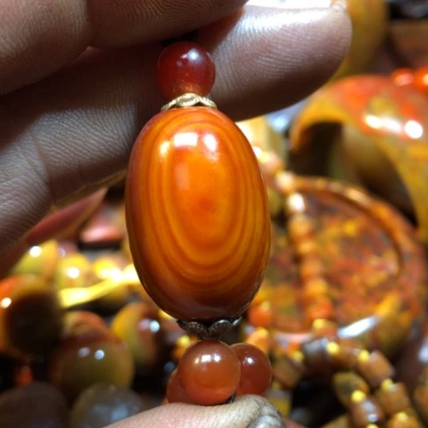 玛瑙/玉髓手链合金千**祿