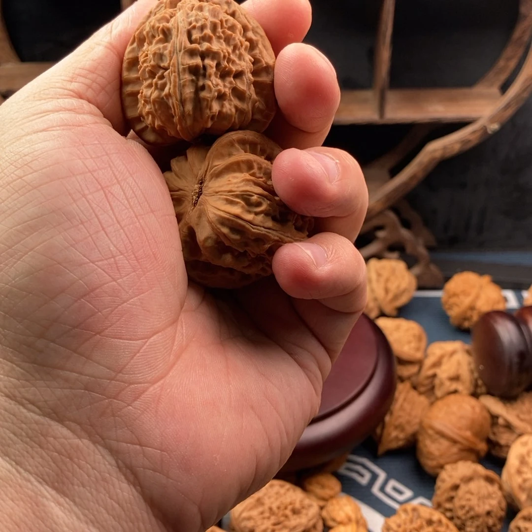 文玩核桃把件樱*白40全品糖三角