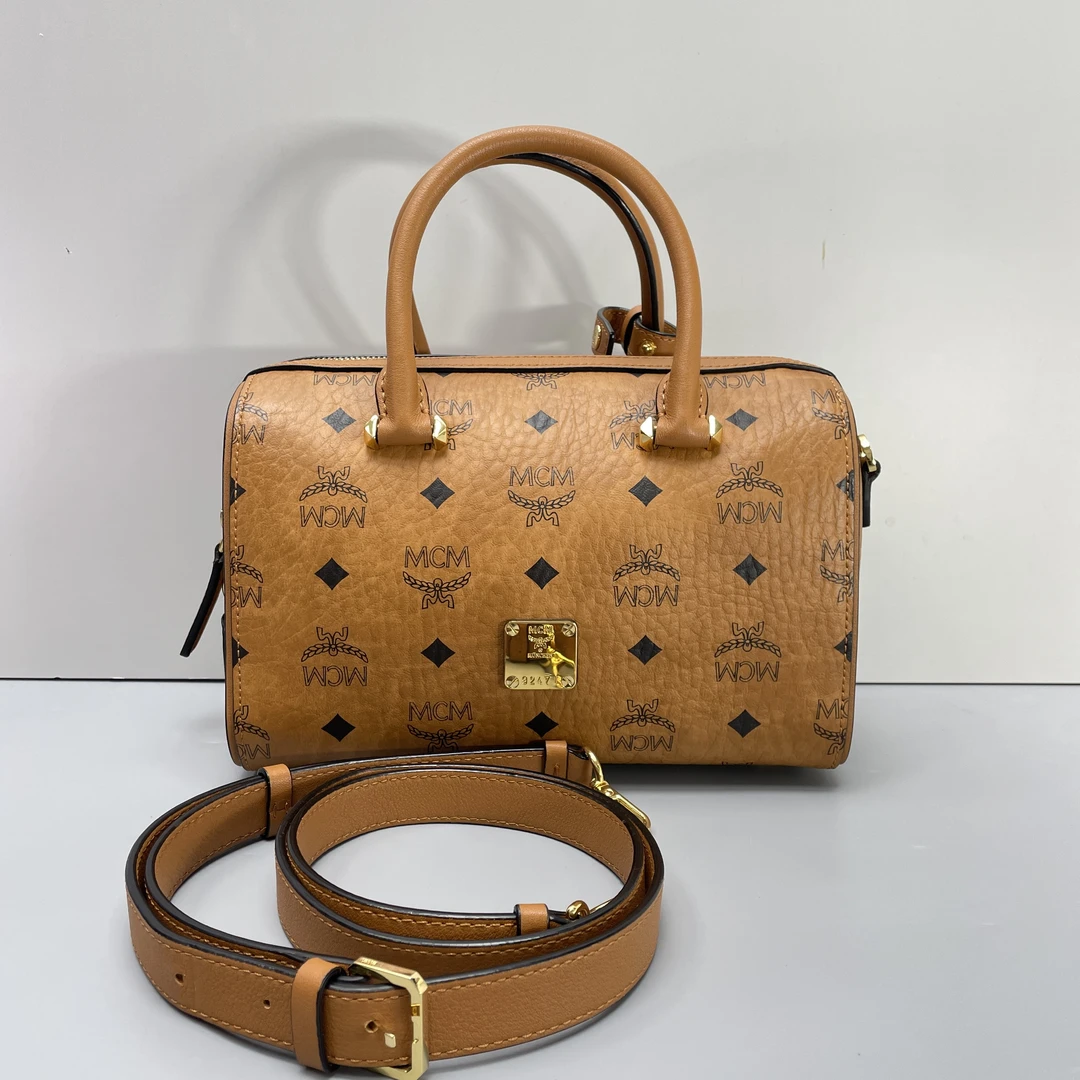 95新 MCM 媚姐/mcm干邑色小号波士顿包22x16x11cmG072305