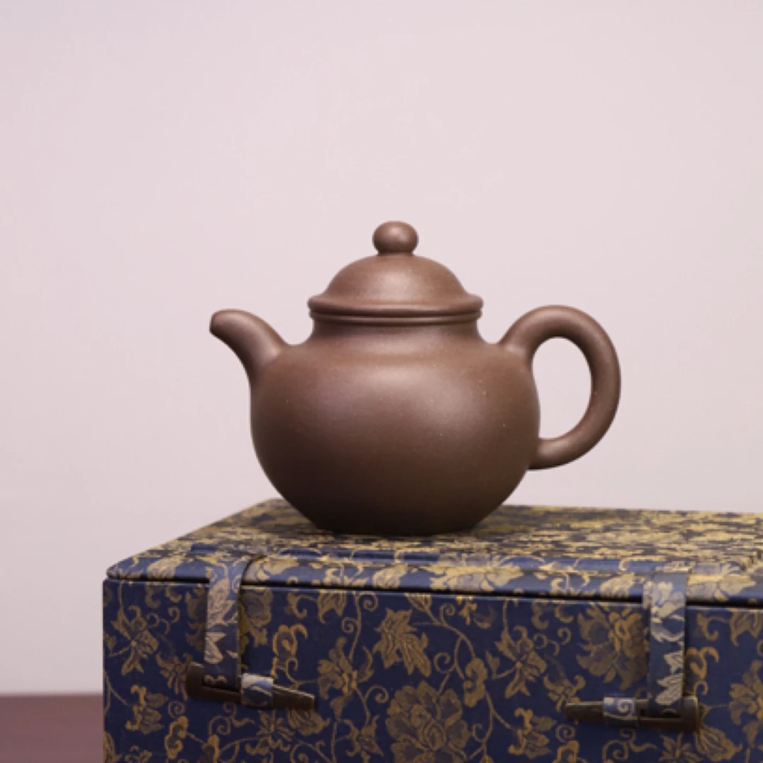 掇球·全手工          /容量250cc/黄龙山原矿清灰段泥