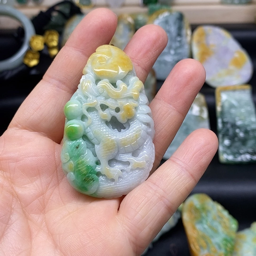 翡翠颈饰未镶嵌一*哥888888888