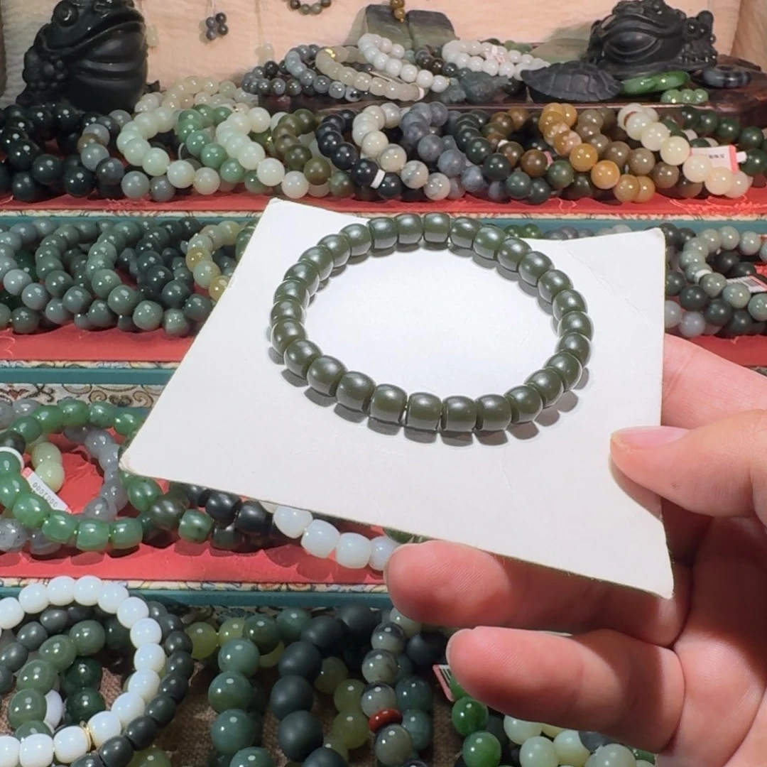 和田玉未镶嵌手链