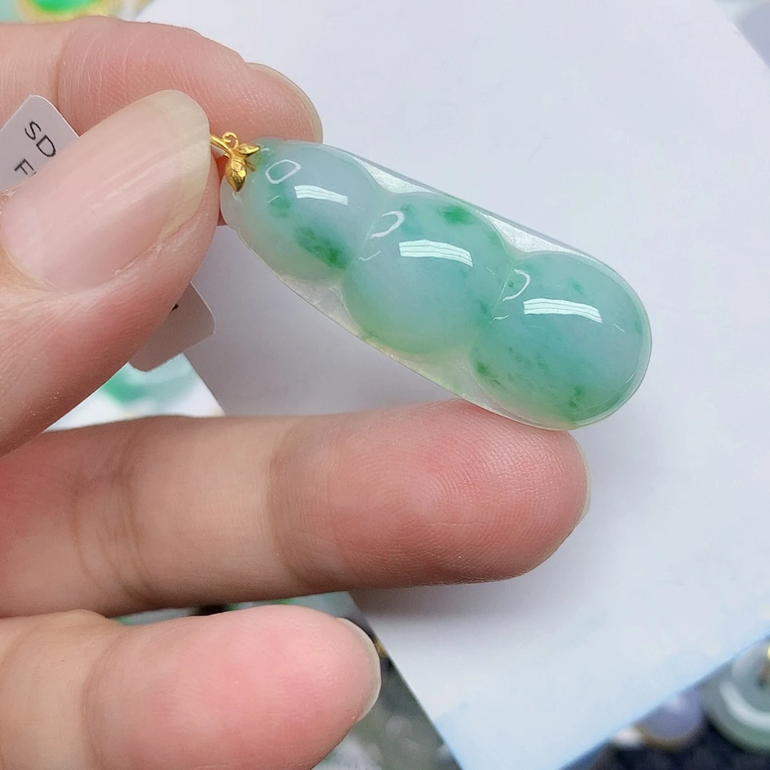 翡翠18K金镶嵌颈饰368854