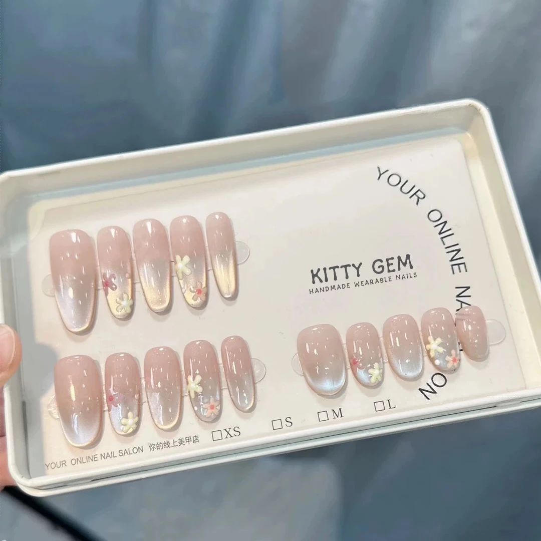 春季小花/纯手工猫眼高级轻奢限定网红气质穿戴甲小众温柔美甲ins