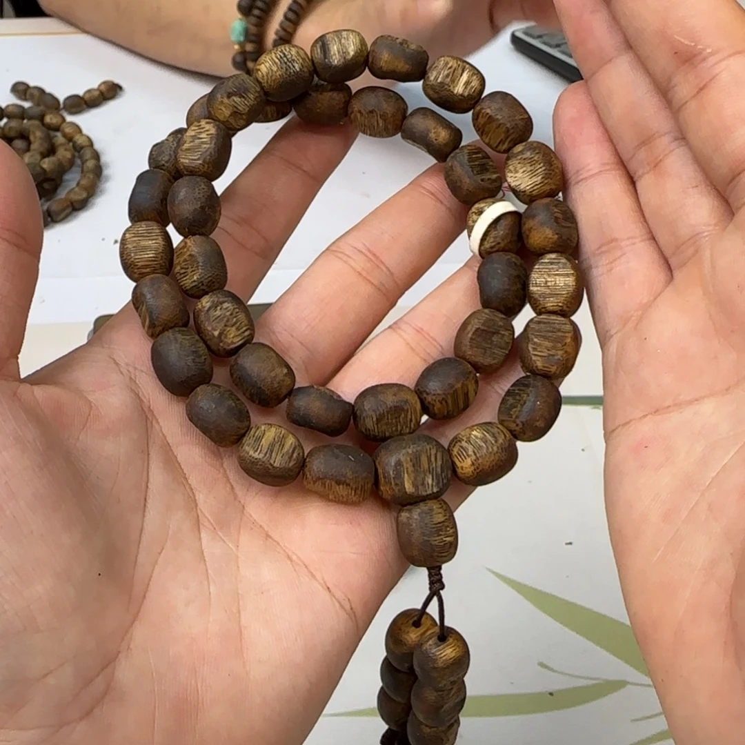沉香手串白棋瘤疤双圈多样性发货1条21克