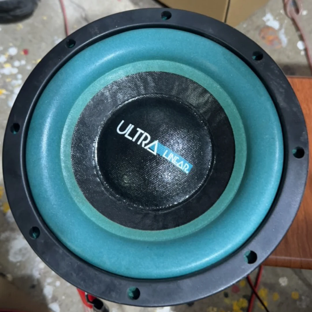 9新  8寸低音炮喇叭一个库存不退换