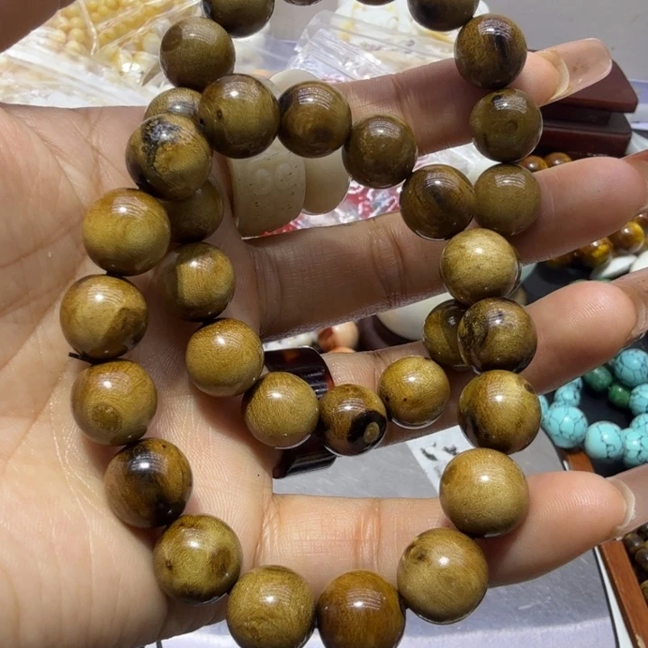 非洲紫檀（红花梨）1.2黄多多柳手串