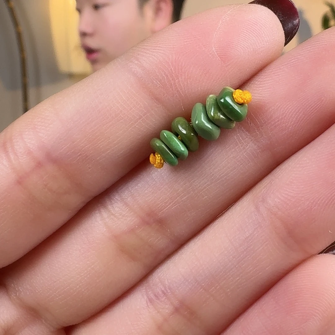 绿松石未镶嵌挂件