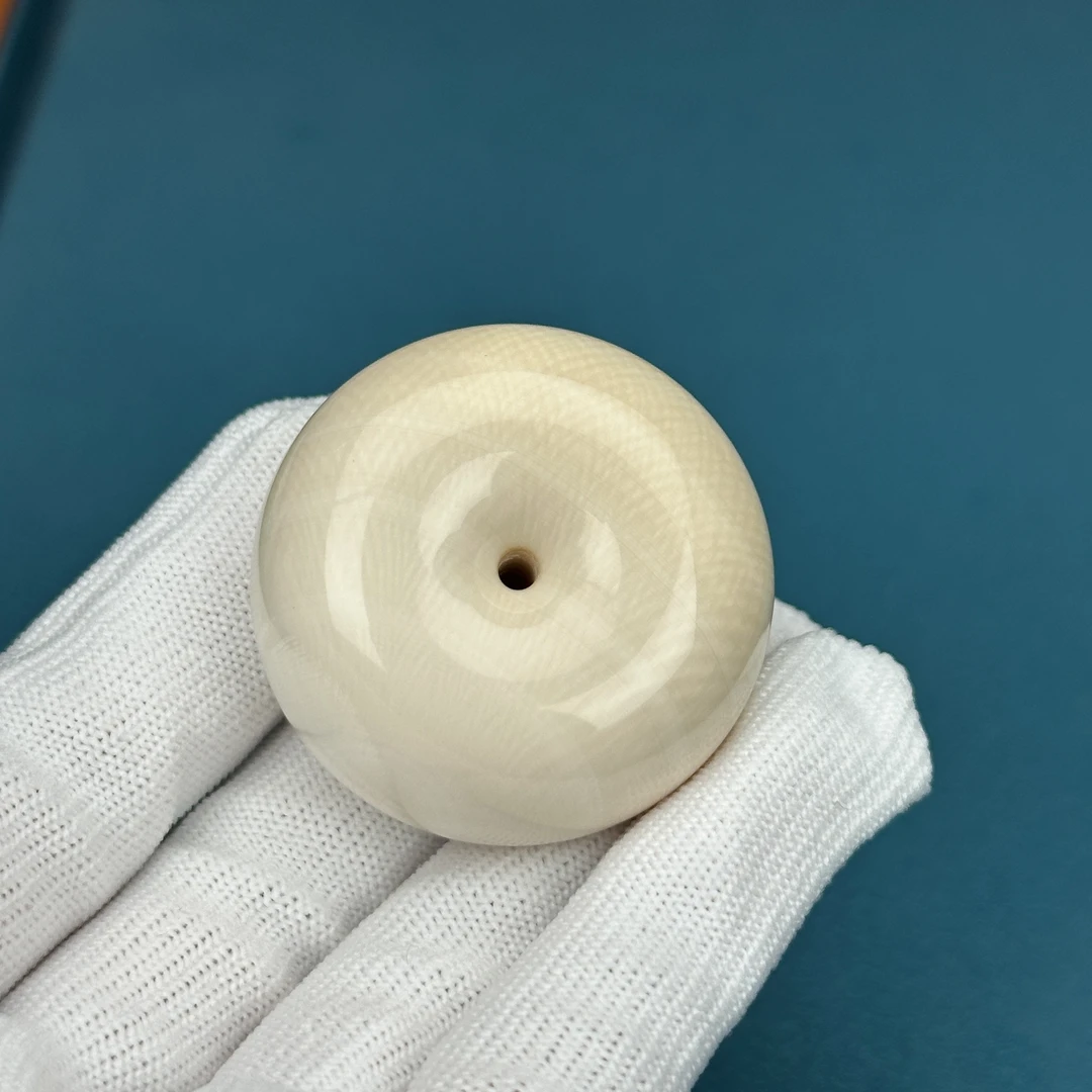 E4354天然猛犸牙 面包扣 40*21mm支持鉴定 假一罚四