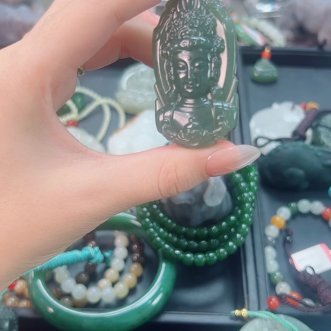 和田玉未镶嵌挂件