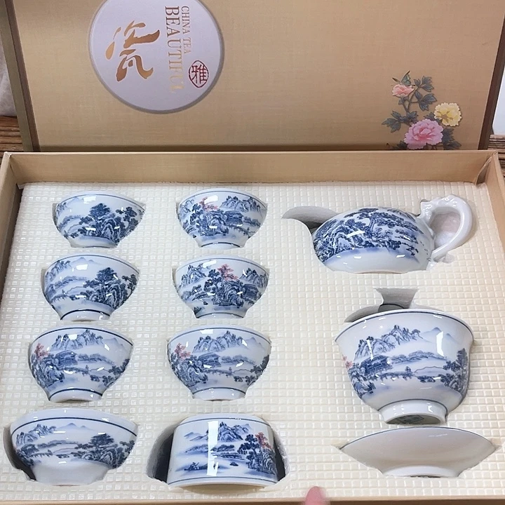孤品茶具套装等。