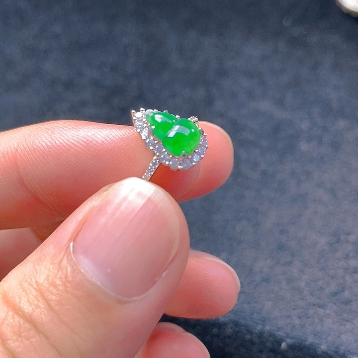 【闪购商品】翡翠银S925镶嵌颈饰翡翠