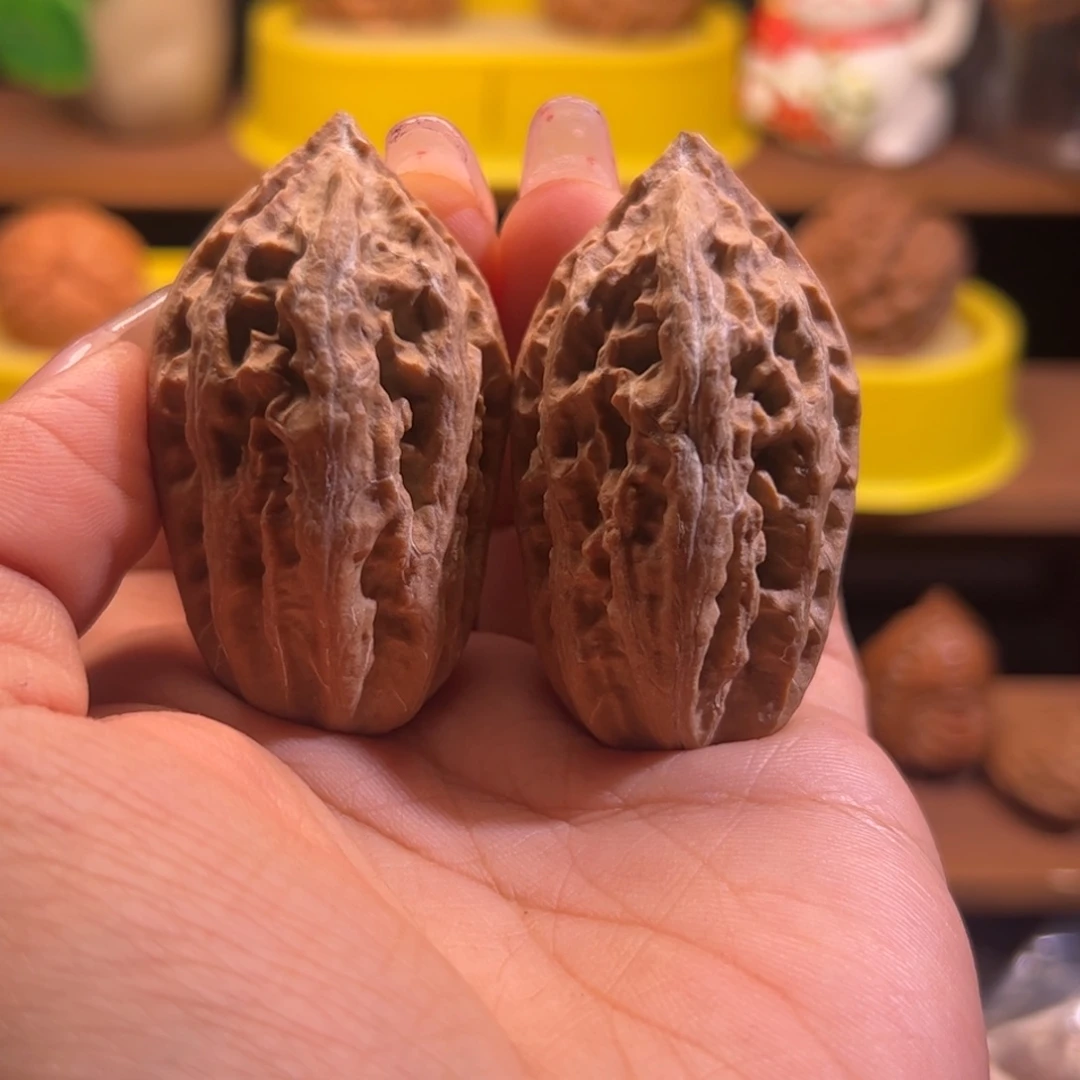 吊坠文玩核桃核桃69磕碰