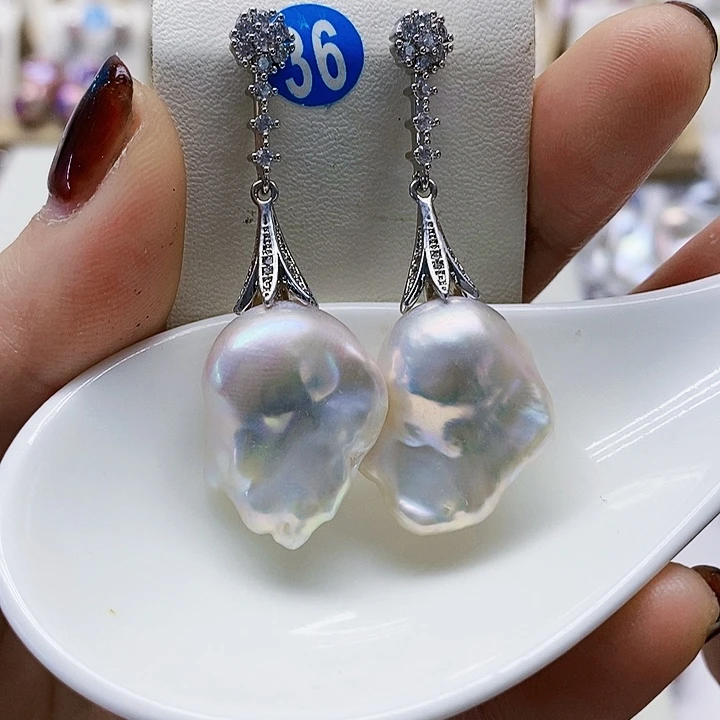 颈饰银S925镶嵌淡水珍珠