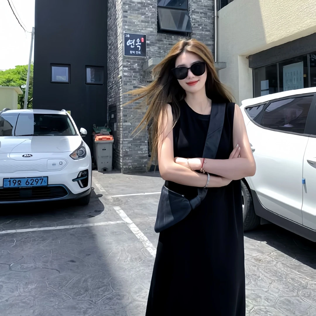 法式气质高级感极简休闲背心裙女2025夏季新款时尚宽松显瘦长裙