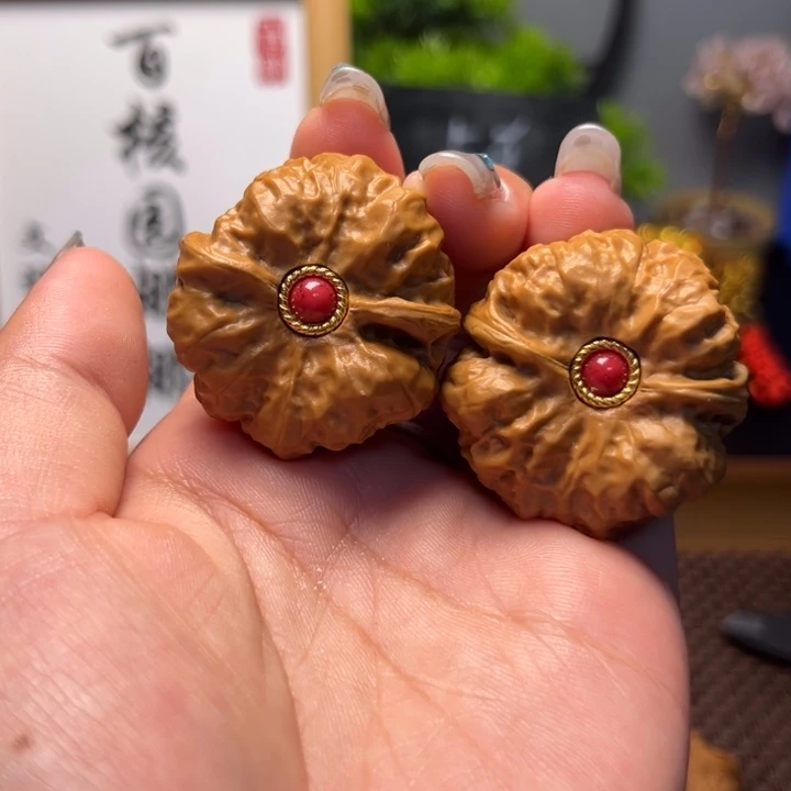 文玩核桃把件35尺蛤蟆头27