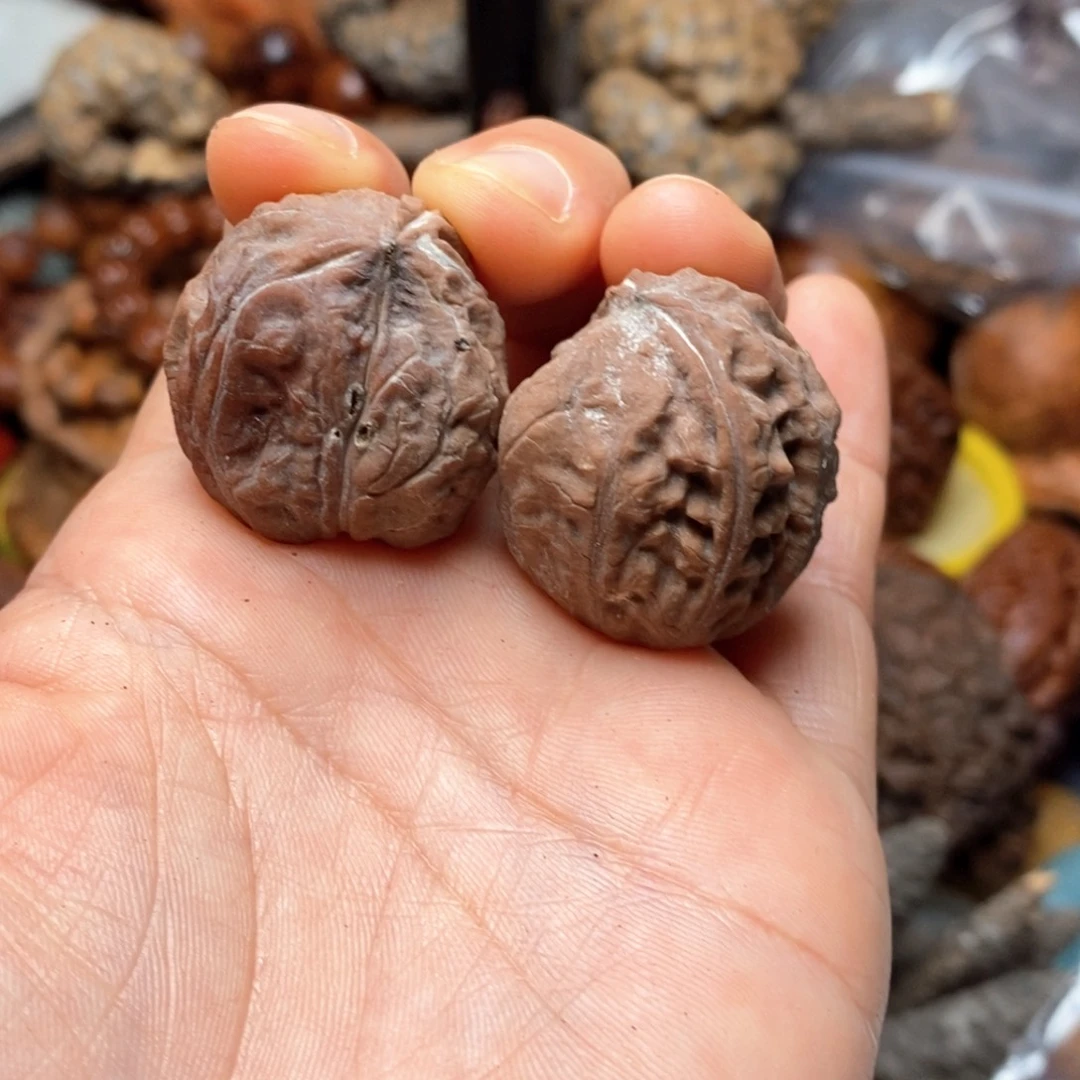 文玩核桃吊坠瑕疵45