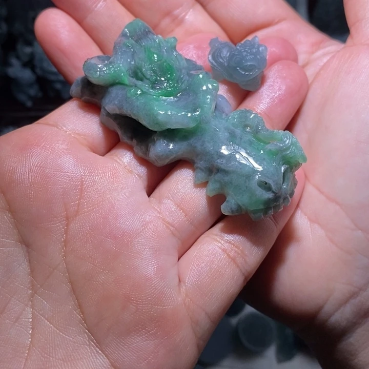 定制翡翠未镶嵌超**齐毛