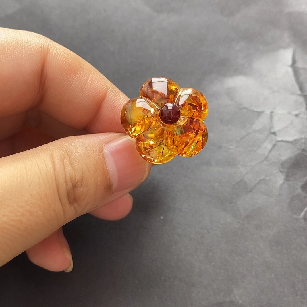 琥珀未镶嵌裸石戒指