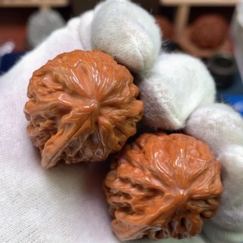 文玩核桃吊坠35全品山地红皮玉玺宫灯一帆风顺