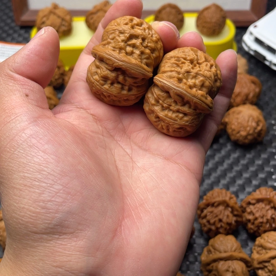 把件文玩核桃元宝43打底全品