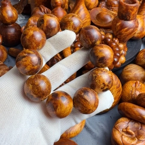 松木（琥珀木）无事牌