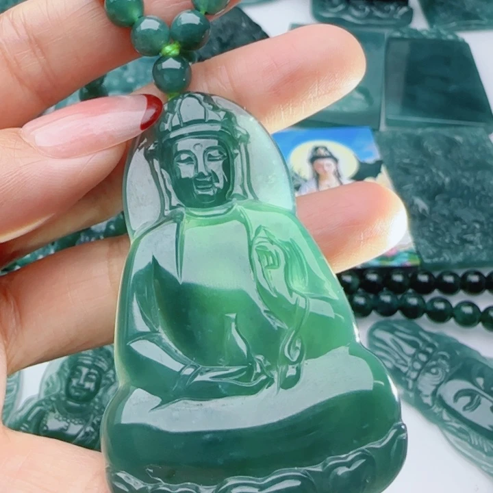 翡翠未镶嵌颈饰多样性发货天然A货翡翠