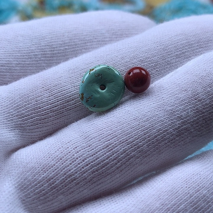 南红玛瑙未镶嵌珠宝奇石