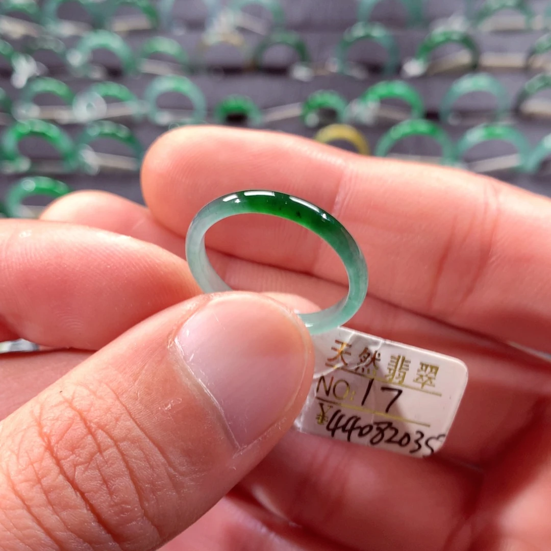 翡翠未镶嵌戒指翡翠戒指