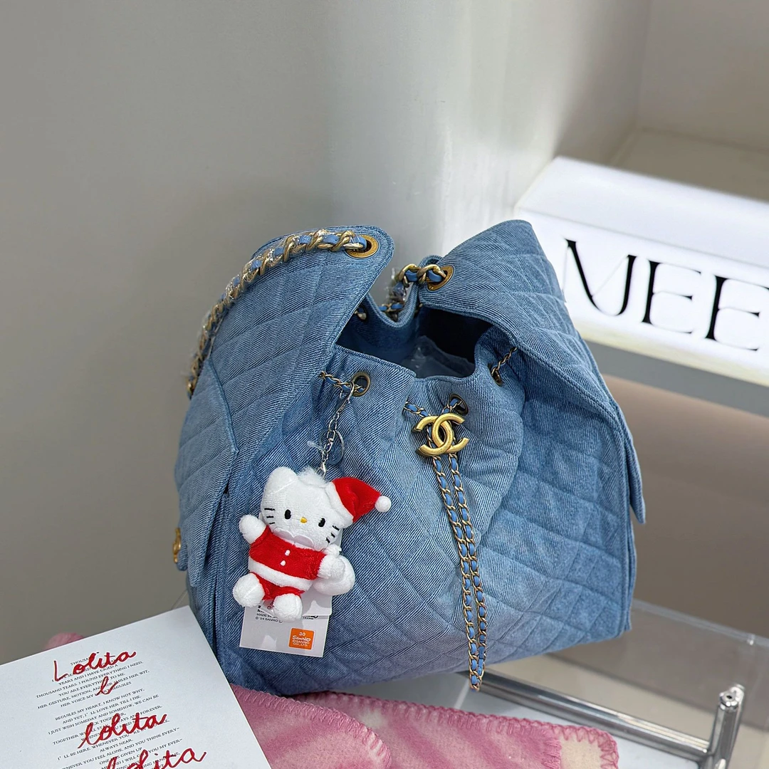 99新 Chanel/香奈儿 浅蓝色水洗牛仔25bag中号 单肩包