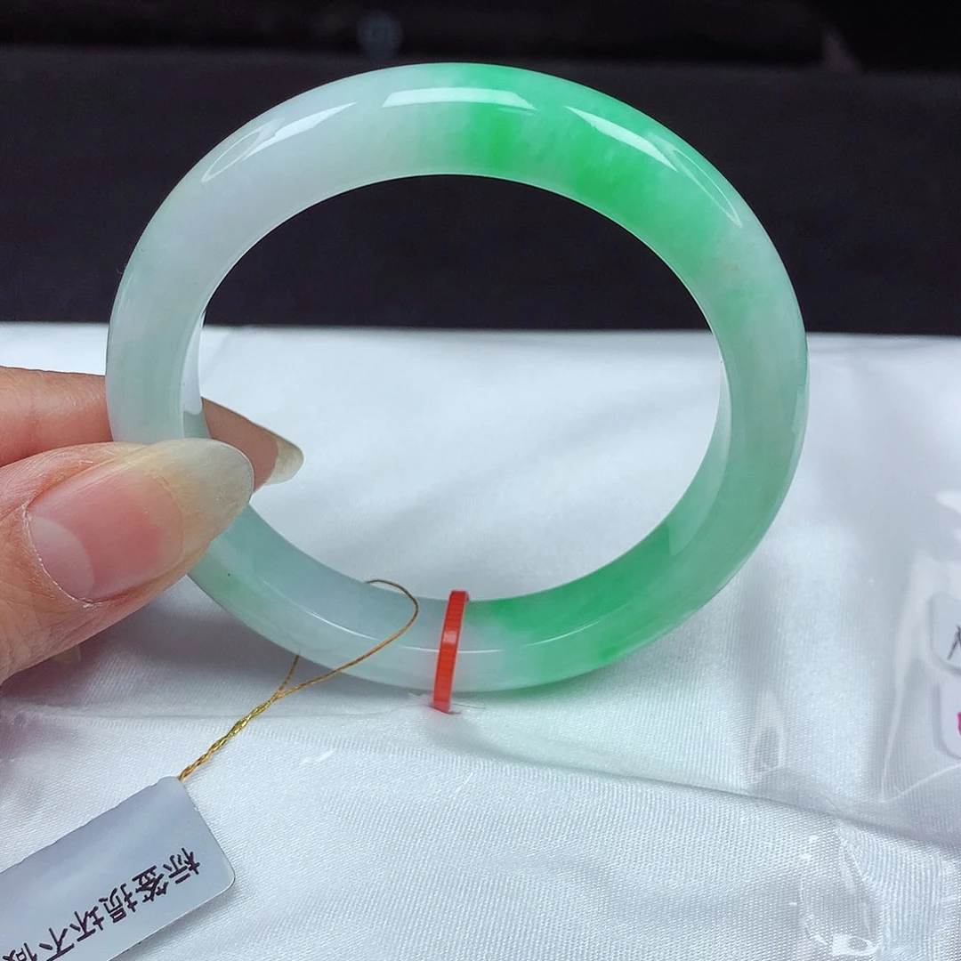 未镶嵌手镯翡翠52圈812-捡漏镯！