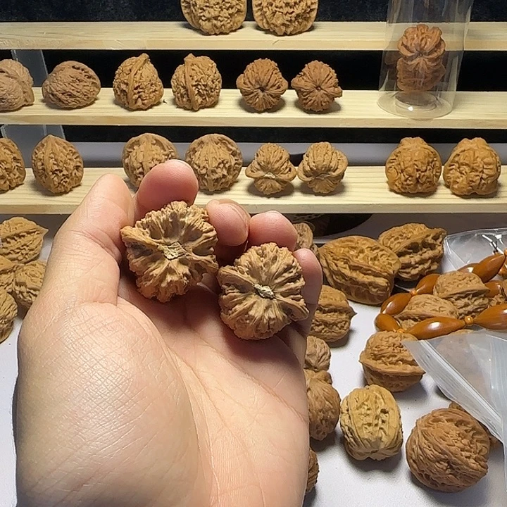 全品密纹文玩核桃