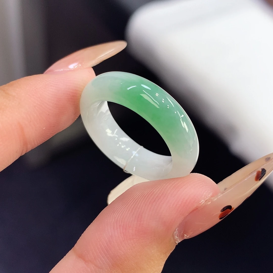 翡翠未镶嵌戒指15号