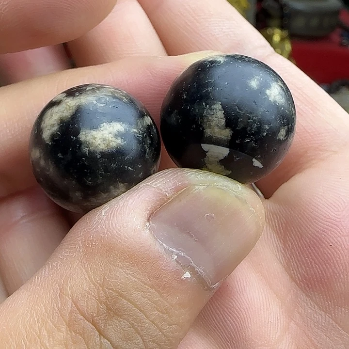 白玉菩提吊坠无****）精品