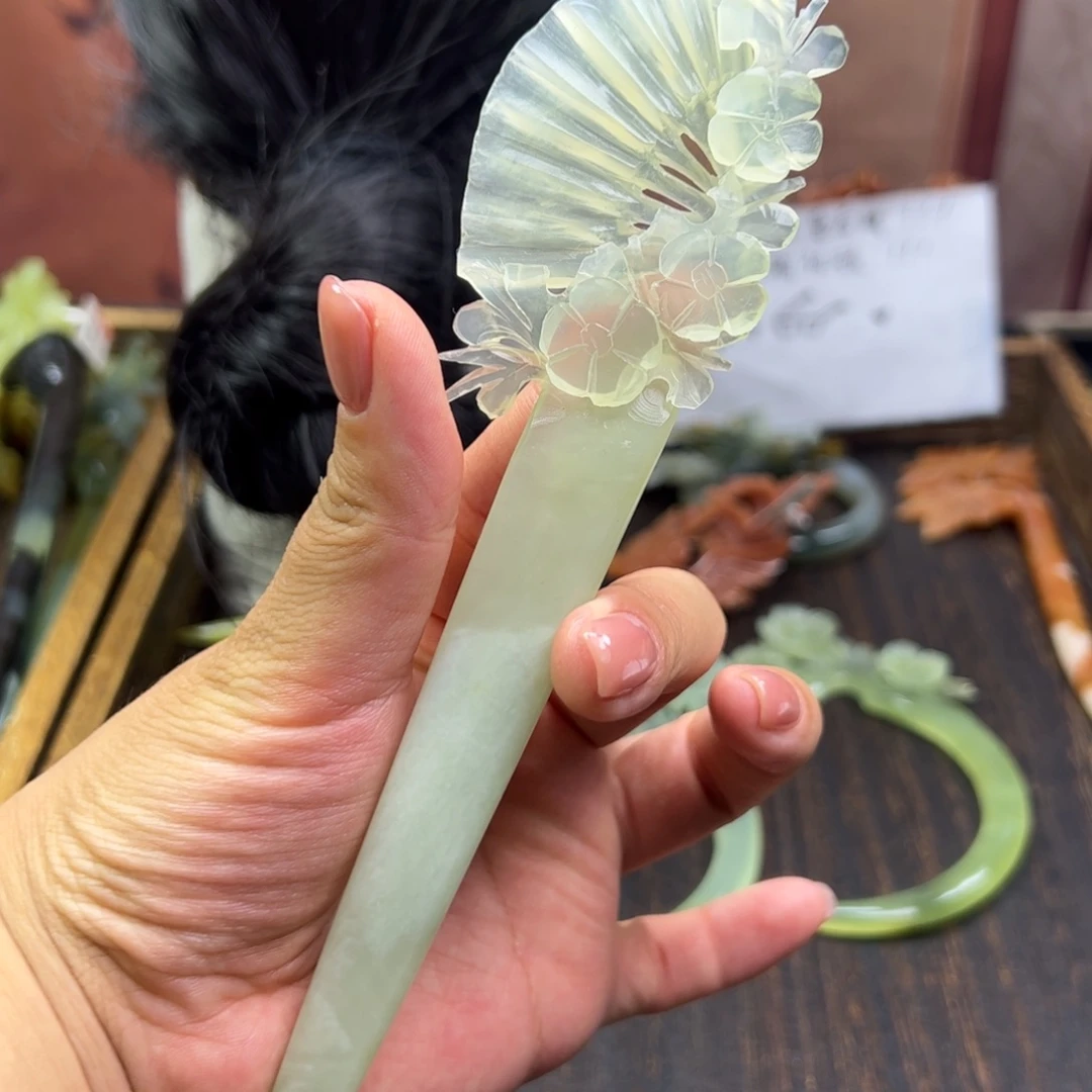 蛇纹石玉未镶嵌发簪