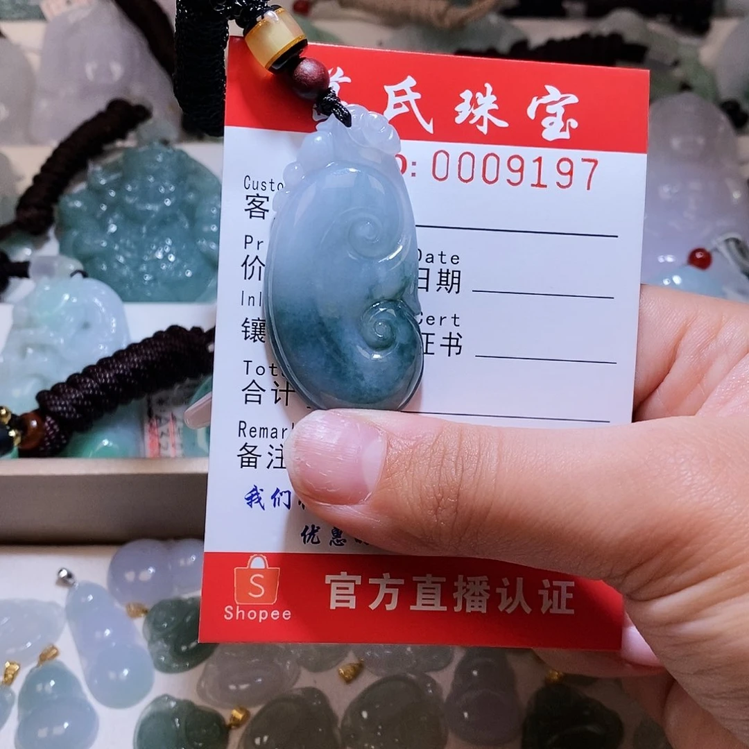 翡翠颈饰未镶嵌翡翠73