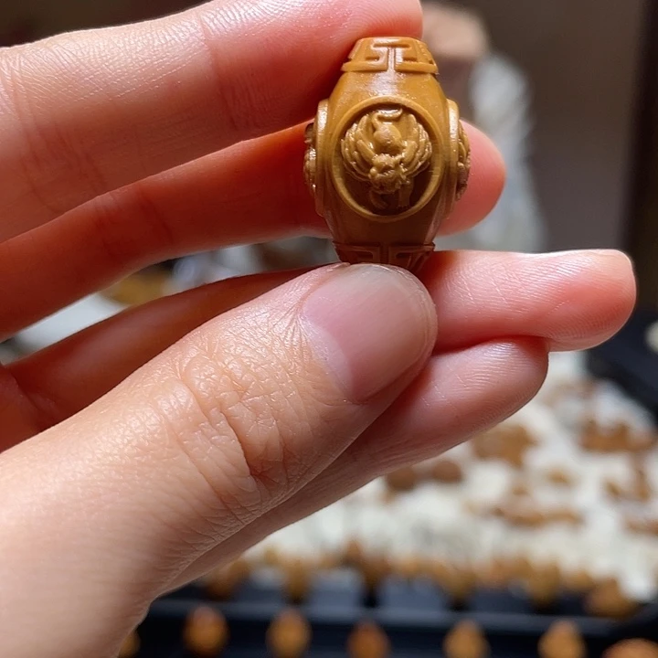 吊坠橄榄核四象八卦