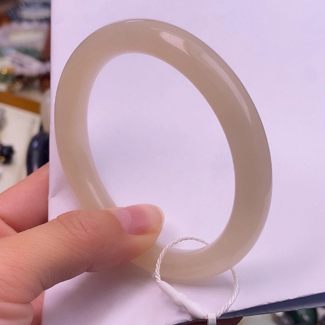 颈饰未镶嵌和田玉59藕粉手镯