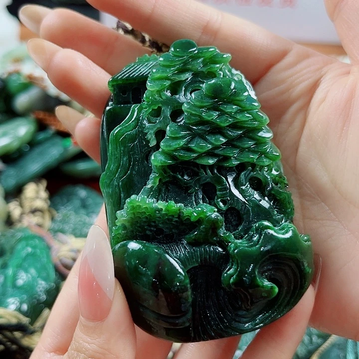 和田玉未镶嵌颈饰