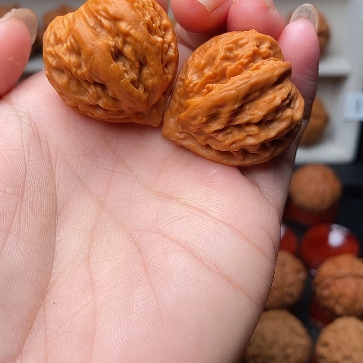 文玩核桃吊坠赤焰龙头