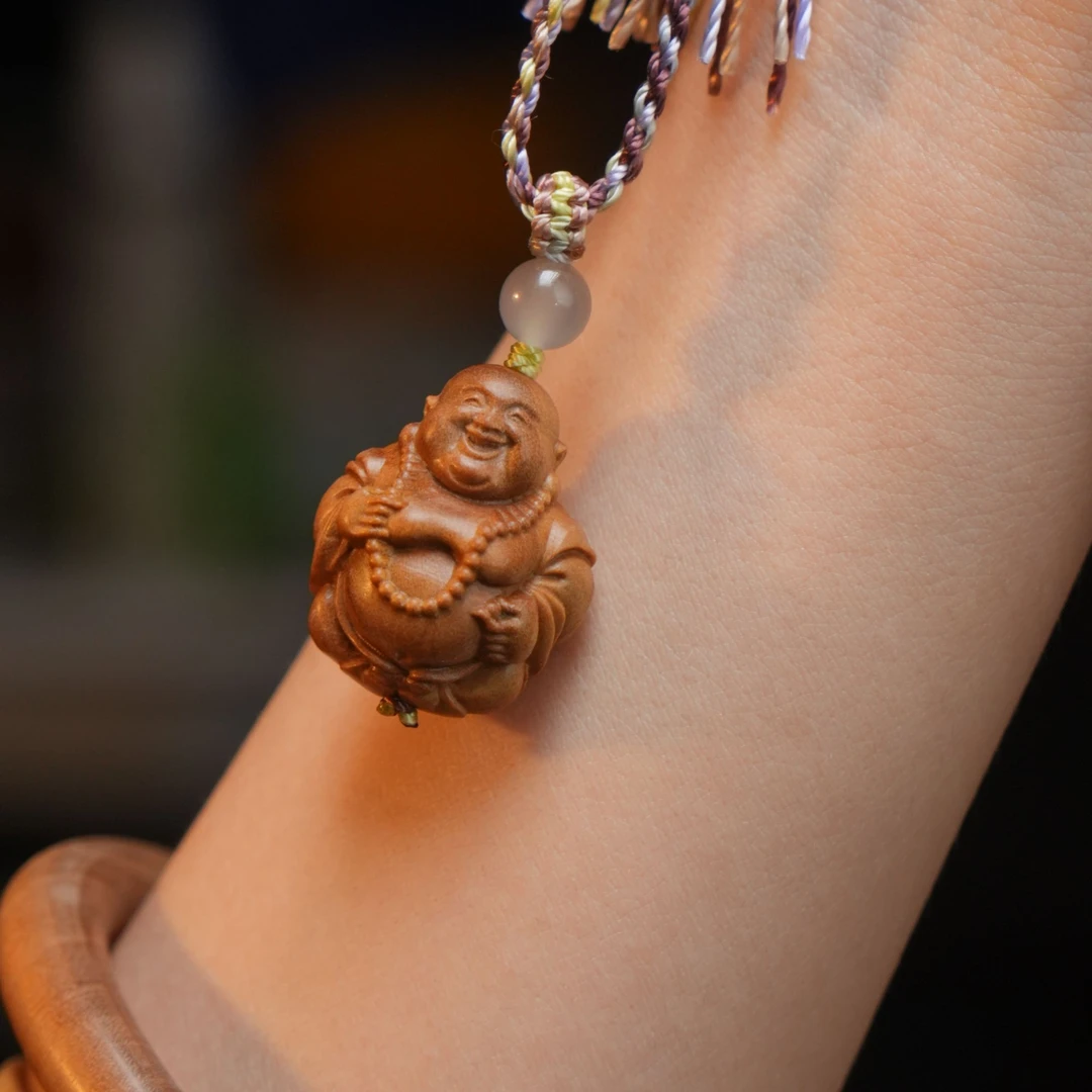【禅意弥勒2.0版】印度老山檀弥勒吊坠（2.4X1.9） +纯手工编绳设计款